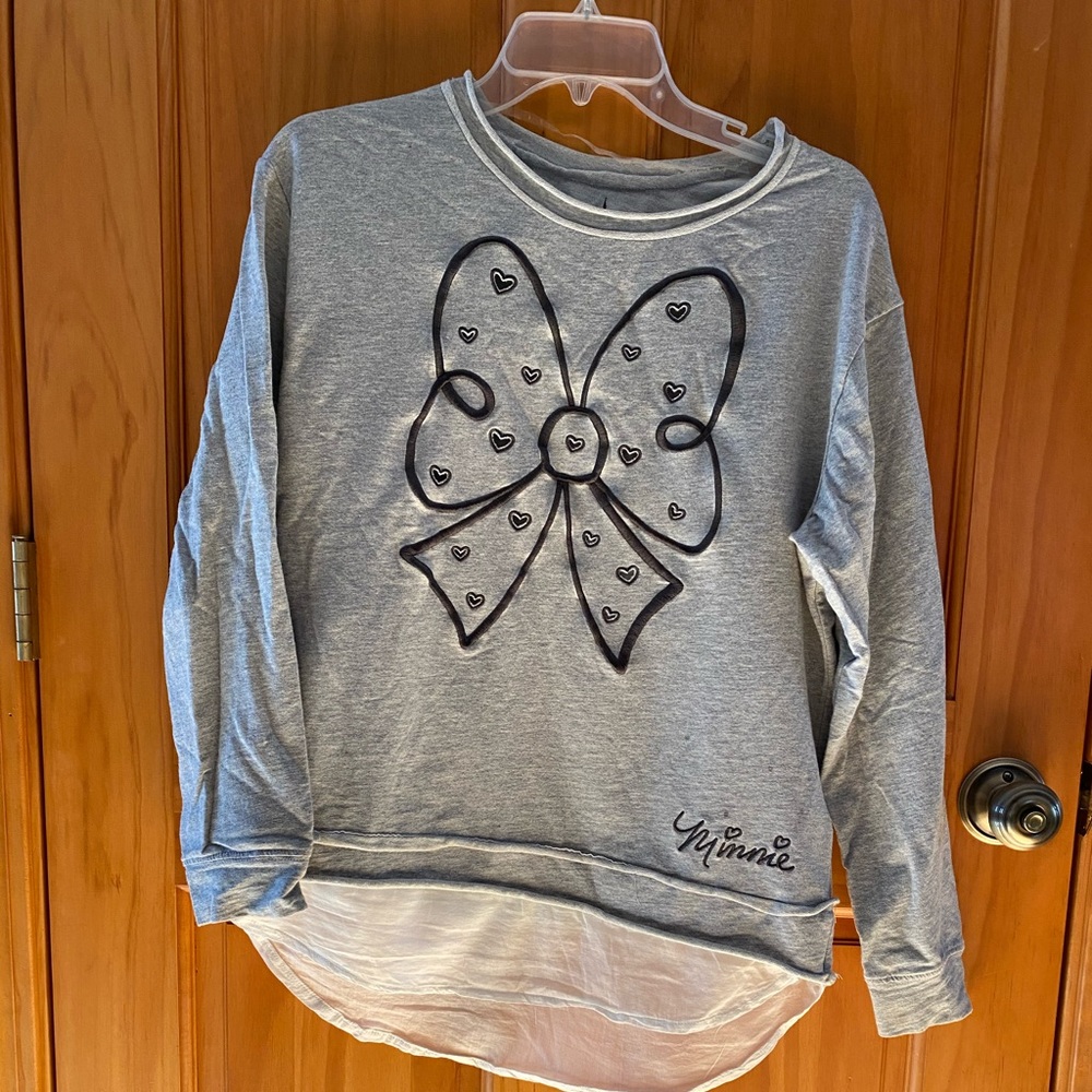 Disney top